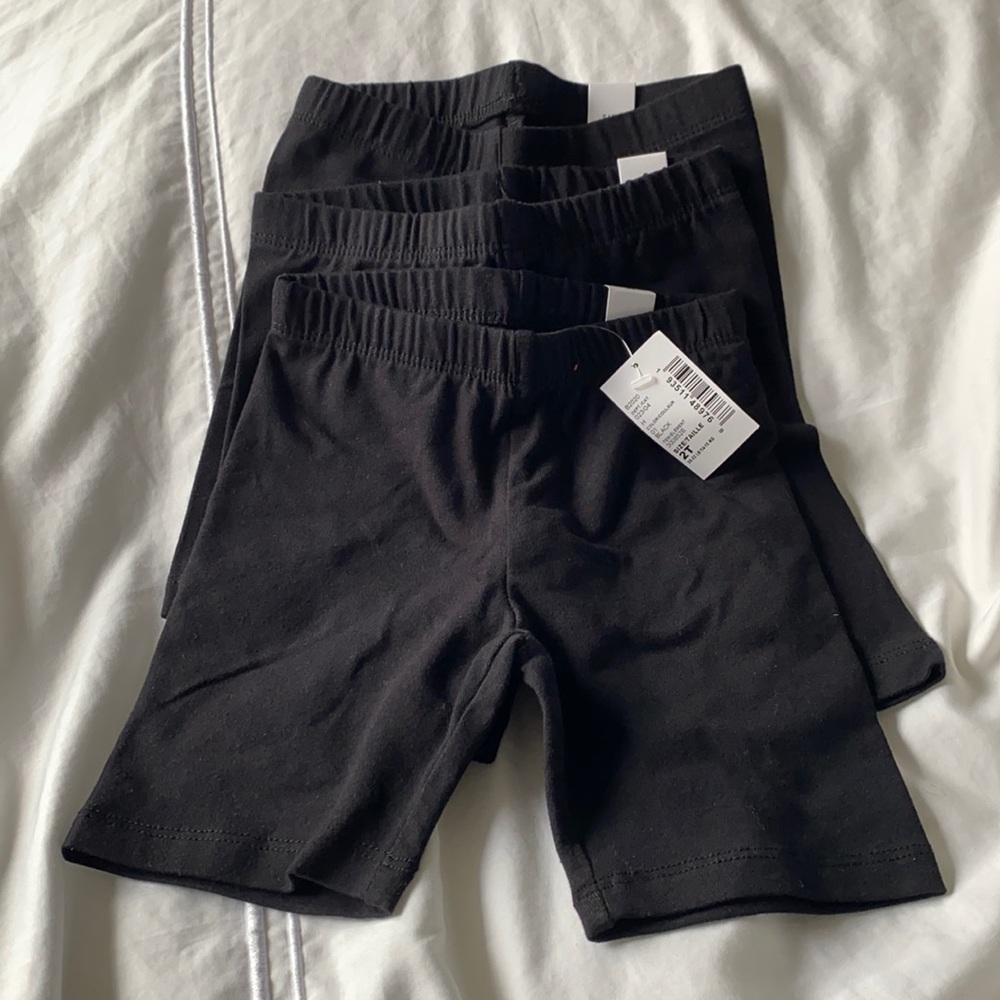 Three pairs of 2T toddler cartwheel shorts NWT